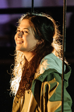 Norah Lopez Holden as Anna (production photo by Manuel Harlan)