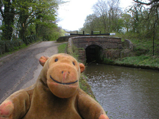 Mr Monkey looking at the bridge of lock No. 1