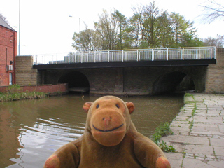 Mr Monkey approaching Posset Bridge
