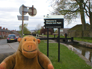 Mr Monkey looking back at lock 16