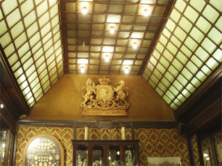 The glass tiled ceiling of Le Cirio