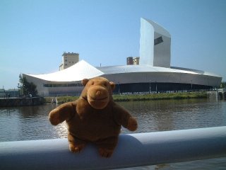 Mr Monkey in front of the Imperial War Museum - North