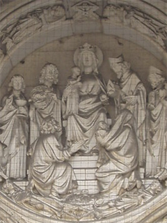 The central carving over the doorway of St Janshospitaal