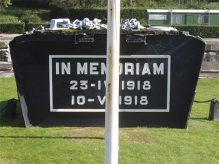 The text on the Vindicitive monument