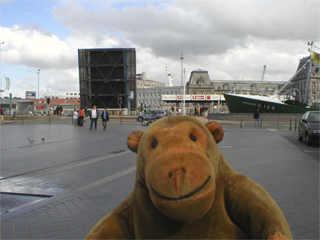 Mr Monkey watching the drawbridge over the lock to the Mercator marina being lowered