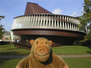 Mr Monkey looking at the Serpentine Gallery Pavilion