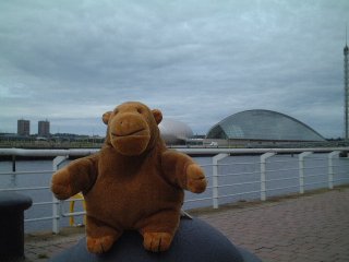 Mr Monkey in front of Glasgow's scinence museum