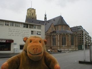 Mr Monkey looking at St Laurenskerk