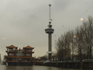 The floating Chinese restaurant in Parkhaven and the Euromast