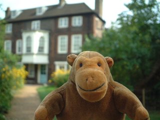 Mr Monkey in front Hogarth's House