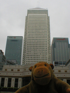 Mr Monkey looking at One Canada Square