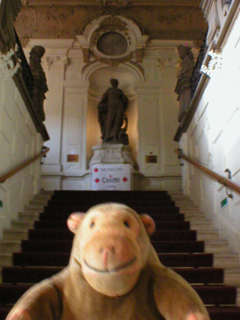 Mr Monkey on the stairs up to the Museum and the Casino