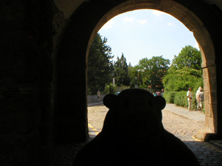 Mr Monkey in the gateway of the Tábor Gate