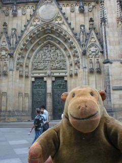 Mr Monkey looking at the west doorway of the Cathedral