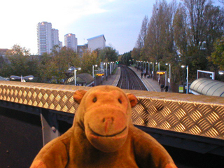 Mr Monkey on the pedestrian bridge over Kew Bridge station