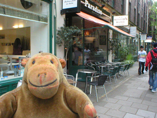 Mr Monkey outside Pizza Paradiso