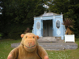 Mr Monkey looking at the gazebo