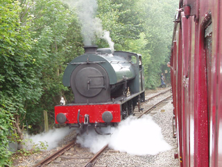 WD 150 Royal Pioneer reversing past the carriages at Matlock Riverside