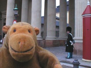 Mr Monkey at the entrance to the Amalienborg