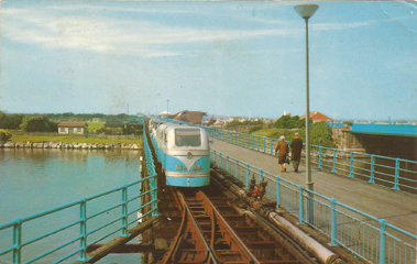 Postcard showing Silver Belle with power car facing Southport