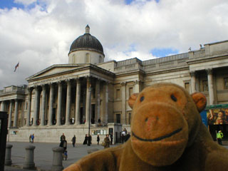 Mr Monkey outside the National Gallery