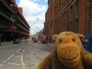 Mr Monkey looking down Midland Road