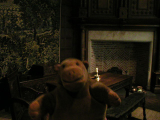 Mr Monkey looking at the Elizabethan room