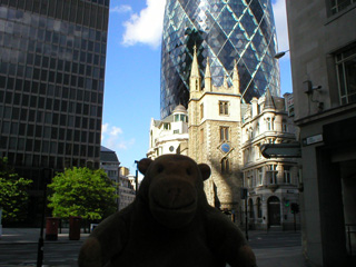 Mr Monkey looking at 30 St. Mary Axe from a distance