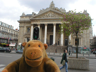Mr Monkey across the road from the Brussels Bourse
