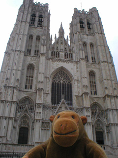 Mr Monkey in front the cathedral