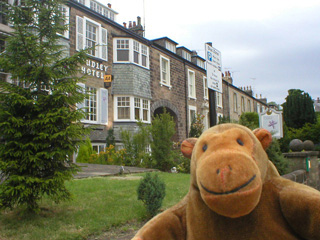 Mr Monkey walking along Swan Street