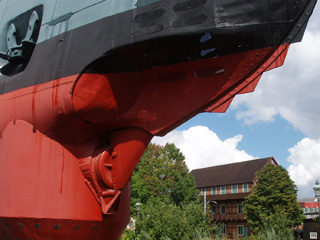 The ice breaking teeth on the U3