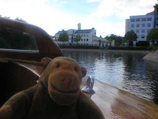 Mr Monkey turning towards the harbour