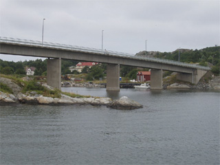 The bridge between Styrsö and Donsö