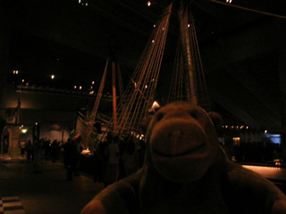 Mr Monkey looking at the masts of the Vasa from a distance