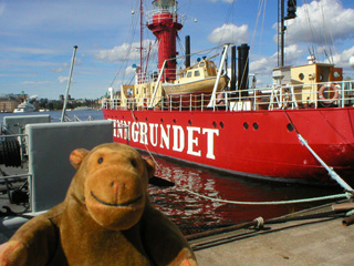 Mr Monkey looking at the side of the lightship