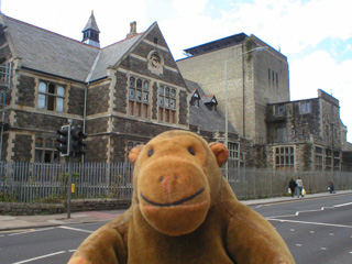 Mr Monkey opposite the Mechanics Institute