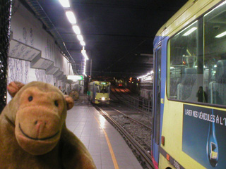 Mr Monkey in the Gare du Midi Premetro station