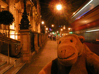 Mr Monkey on the steps outside the Russell Hotel