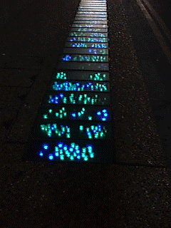 Flashing pavement lights