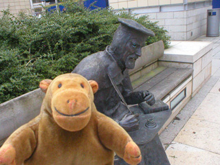 Mr Monkey looking at William Tyndale