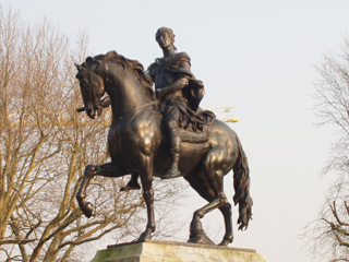 The statue of William the Third