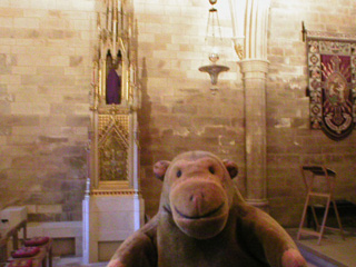 Mr Monkey in the Harvard chapel