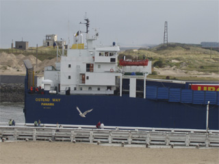 The Ostend Way entering Ostende harbour