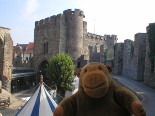 Mr Monkey looking at the gatehouse from the southern rampart