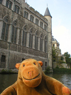 Mr Monkey looking at the Duivelsteen