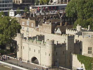 Traitor's Gate, viewed from the upper walkway of Tower Bridge